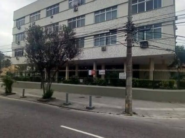Foto do Apartamento - VILA DA PENHA - ÓTIMA OPORTUNIDADE  AMPLO APTO COM 80 M2 , 3 QUARTOS , DEPENDÊNCIA , GARAGEM , JUNTO AO COMÉRCIO . | Hilmar