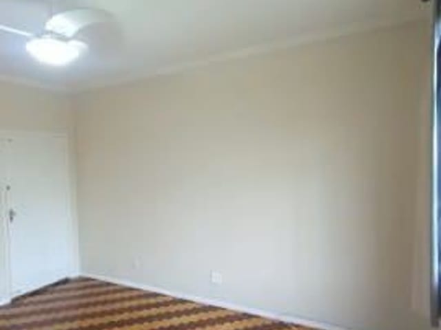 Foto do Apartamento - VILA DA PENHA - ÓTIMA OPORTUNIDADE  AMPLO APTO COM 80 M2 , 3 QUARTOS , DEPENDÊNCIA , GARAGEM , JUNTO AO COMÉRCIO . | Hilmar