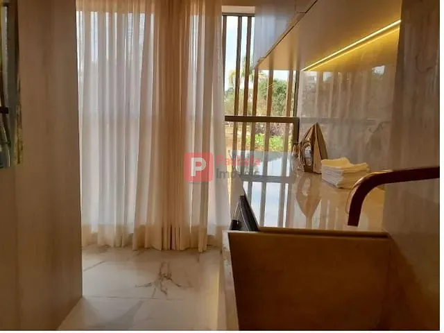 Apartamento com 220m² 3 quartos e 3 banheiros, à venda, no bairro Jardim das Acácias em São Paulo