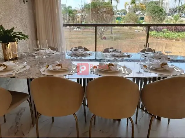Apartamento com 220m² 3 quartos e 3 banheiros, à venda, no bairro Jardim das Acácias em São Paulo