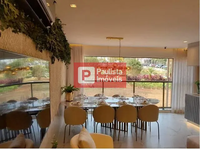 Apartamento com 220m² 3 quartos e 3 banheiros, à venda, no bairro Jardim das Acácias em São Paulo