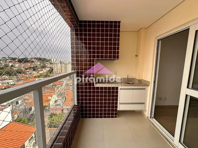 Apartamento com 10m² 2 quartos e 1 banheiro, para alugar, no bairro Vila Aprazível em Jacareí
