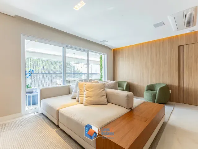 Apartamento com 170m² 3 quartos e 5 banheiros, à venda, no bairro Moema em São Paulo