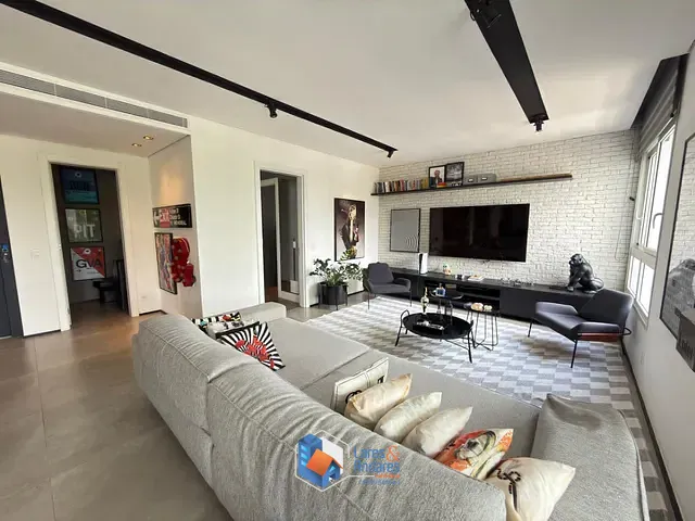 Apartamento com 217m² 3 quartos e 5 banheiros, à venda, no bairro Vila Olímpia em São Paulo