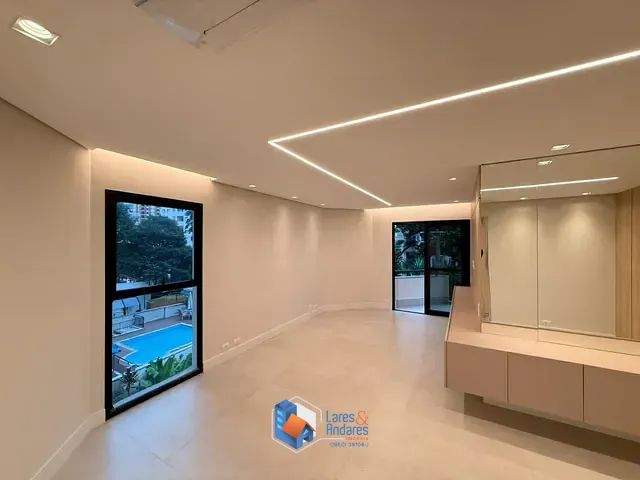 Apartamento com 98m² 3 quartos e 3 banheiros, à venda, no bairro Moema em São Paulo