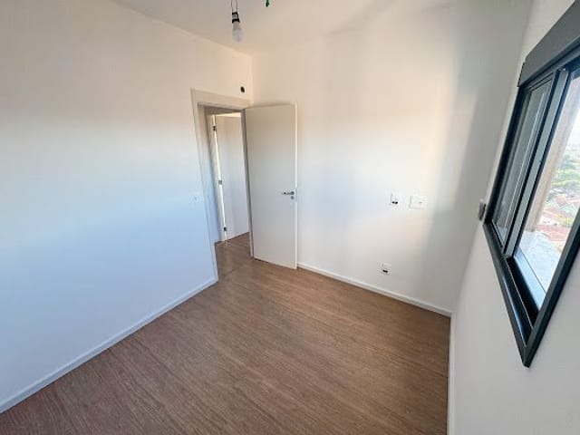 Apartamento 2 quartos e 2 banheiros, à venda, no bairro Jardim Esplanada em São José dos Campos
