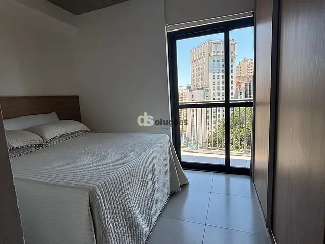 Apartamento 1 quarto e 1 banheiro, à venda, no bairro República em São Paulo