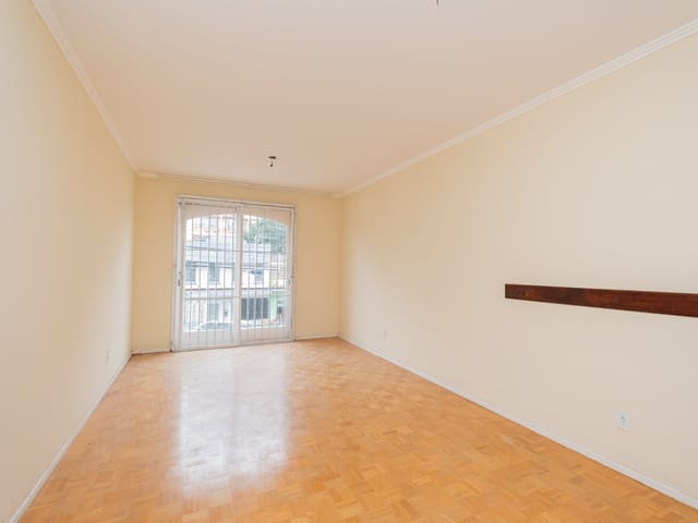 Apartamento com 143m² 3 quartos e 1 banheiro, à venda, no bairro Centro em Pelotas