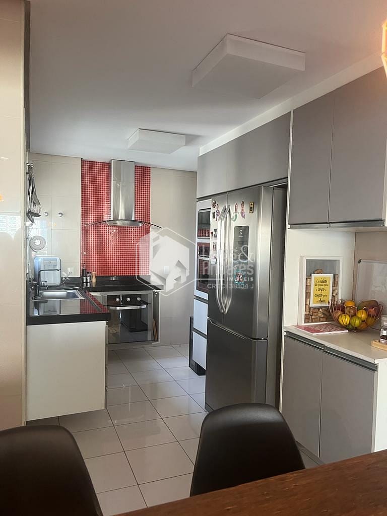 Apartamento, 3 quartos, 121 m² - Foto 1