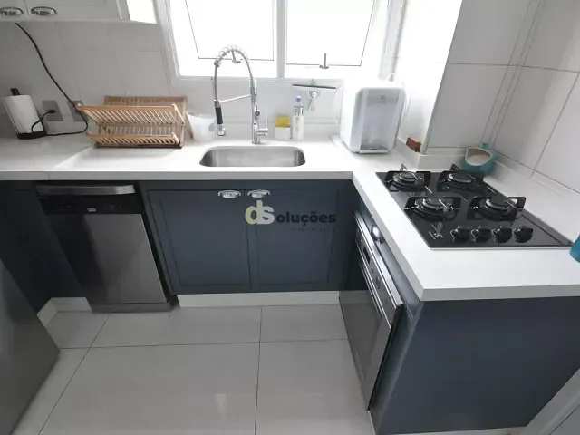 Apartamento 4 quartos e 4 banheiros, à venda, no bairro Vila Guilherme em Rua Manuel de Almeida