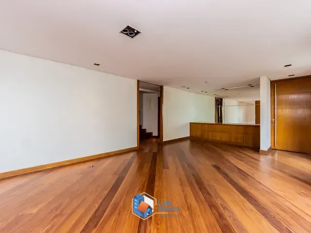 Apartamento com 198m² 3 quartos e 5 banheiros, à venda, no bairro Indianópolis em São Paulo