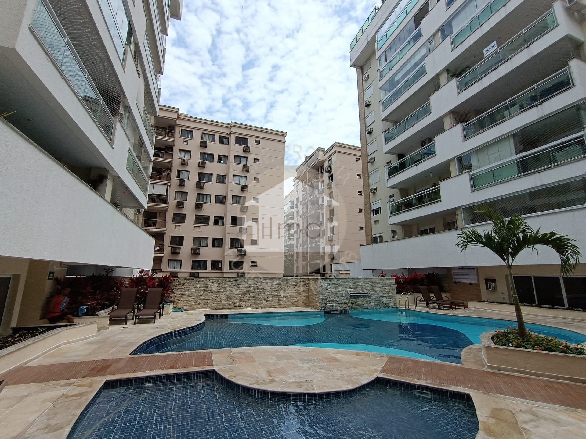 Apartamento para alugar com 3 quartos, 78m² - Foto 1