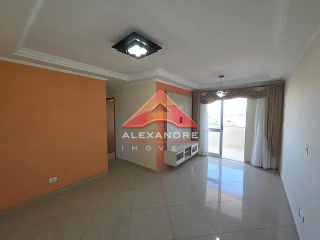 Apartamento com 79m² 3 quartos e 1 banheiro, à venda, no bairro Vila Industrial em São José dos Campos