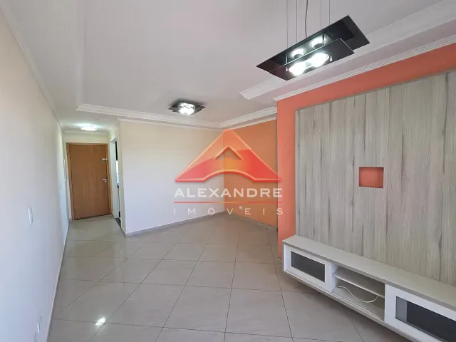 Apartamento com 79m² 3 quartos e 1 banheiro, à venda, no bairro Vila Industrial em São José dos Campos