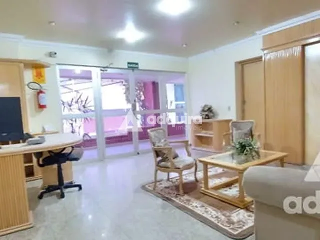 Apartamento com 185m² 3 quartos e 2 banheiros, à venda, no bairro Centro em Ponta Grossa