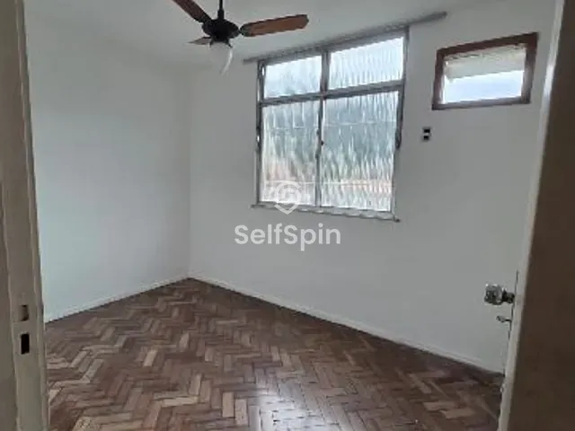 Apartamento 2 quartos e 1 banheiro, para alugar, no bairro Santa Rosa em Niterói