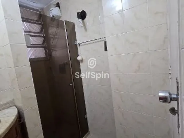 Apartamento 2 quartos e 1 banheiro, para alugar, no bairro Santa Rosa em Niterói