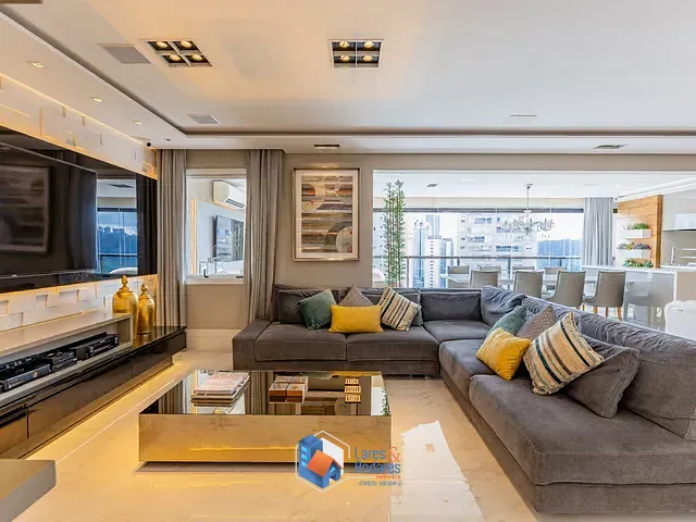 Apartamento com 209m² 3 quartos e 5 banheiros, à venda, no bairro Vila Cruzeiro em São Paulo