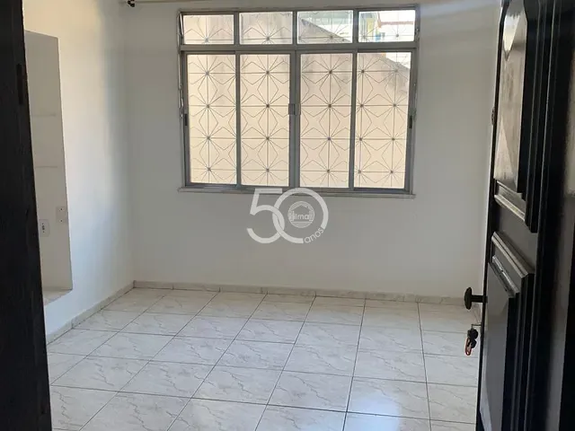 Apartamento com 60m² 2 quartos e 1 banheiro, para alugar, no bairro Vila da Penha em Rio de Janeiro