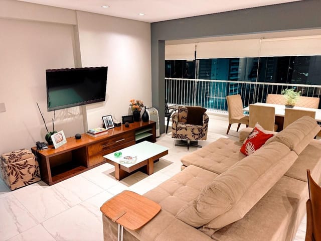 Apartamento 3 quartos e 4 banheiros, à venda ou para alugar, no bairro Jardim das Indústrias em São José dos Campos