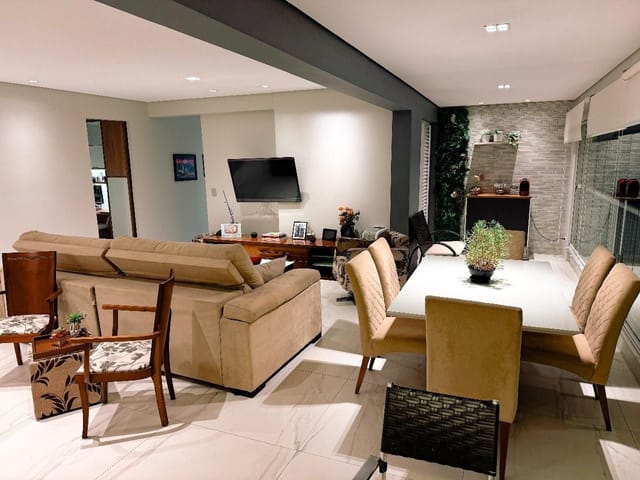 Apartamento 3 quartos e 4 banheiros, à venda ou para alugar, no bairro Jardim das Indústrias em São José dos Campos