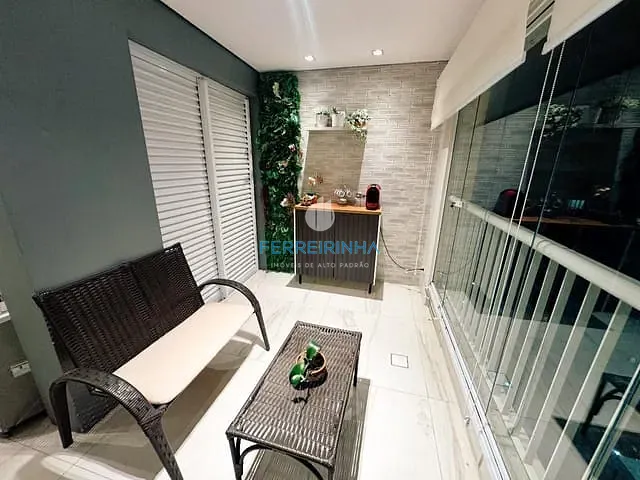 Apartamento 3 quartos e 4 banheiros, à venda, no bairro Jardim das Indústrias em São José dos Campos