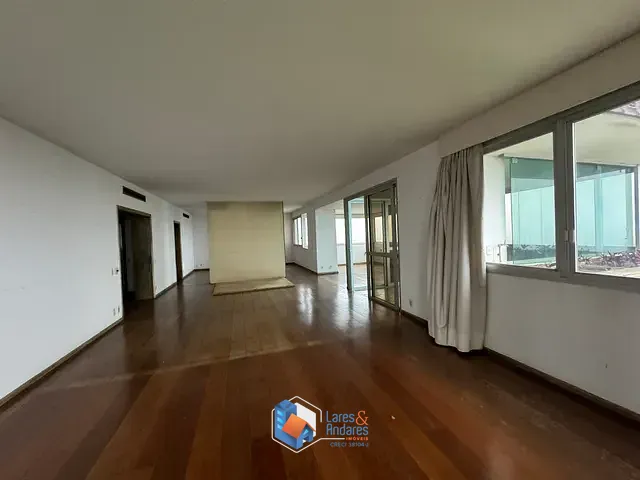 Apartamento com 411m² 4 quartos e 6 banheiros, à venda, no bairro Jardim Marajoara em São Paulo