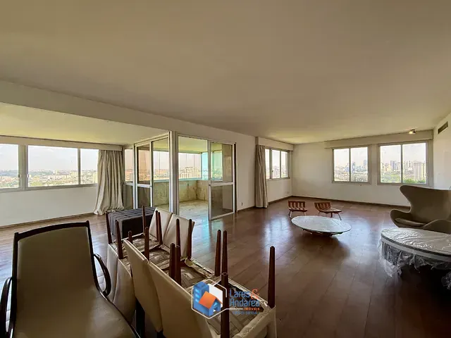 Apartamento com 411m² 4 quartos e 6 banheiros, à venda, no bairro Jardim Marajoara em São Paulo