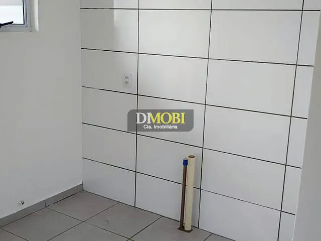 Apartamento 2 quartos e 1 banheiro, à venda ou para alugar, no bairro Santa Cruz em Gravataí