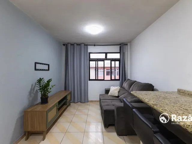 Apartamento 2 quartos e 1 banheiro, para alugar, no bairro Capão Raso em Curitiba