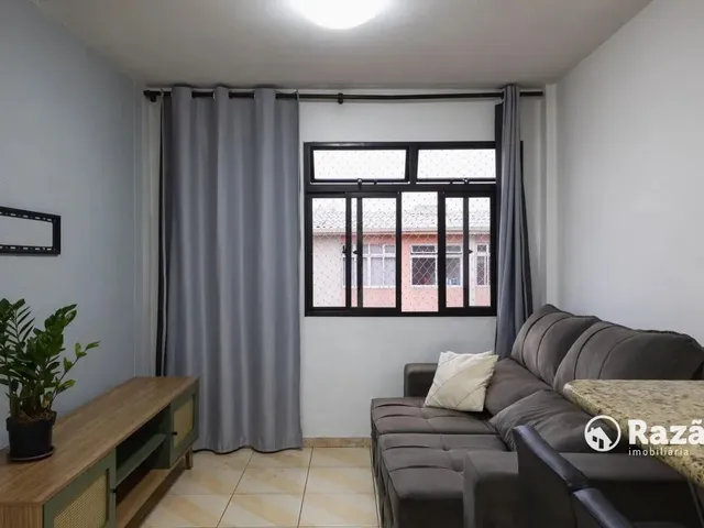 Apartamento 2 quartos e 1 banheiro, para alugar, no bairro Capão Raso em Curitiba