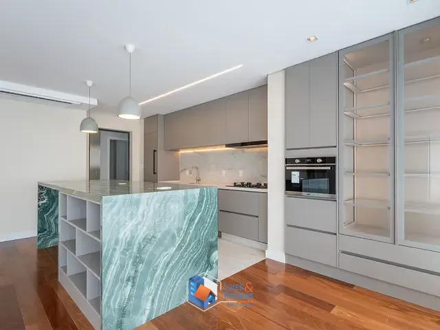 Apartamento com 147m² 2 quartos e 4 banheiros, à venda, no bairro Vila Nova Conceição em São Paulo