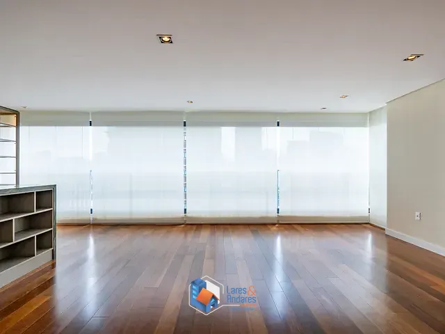 Apartamento com 147m² 2 quartos e 4 banheiros, à venda, no bairro Vila Nova Conceição em São Paulo