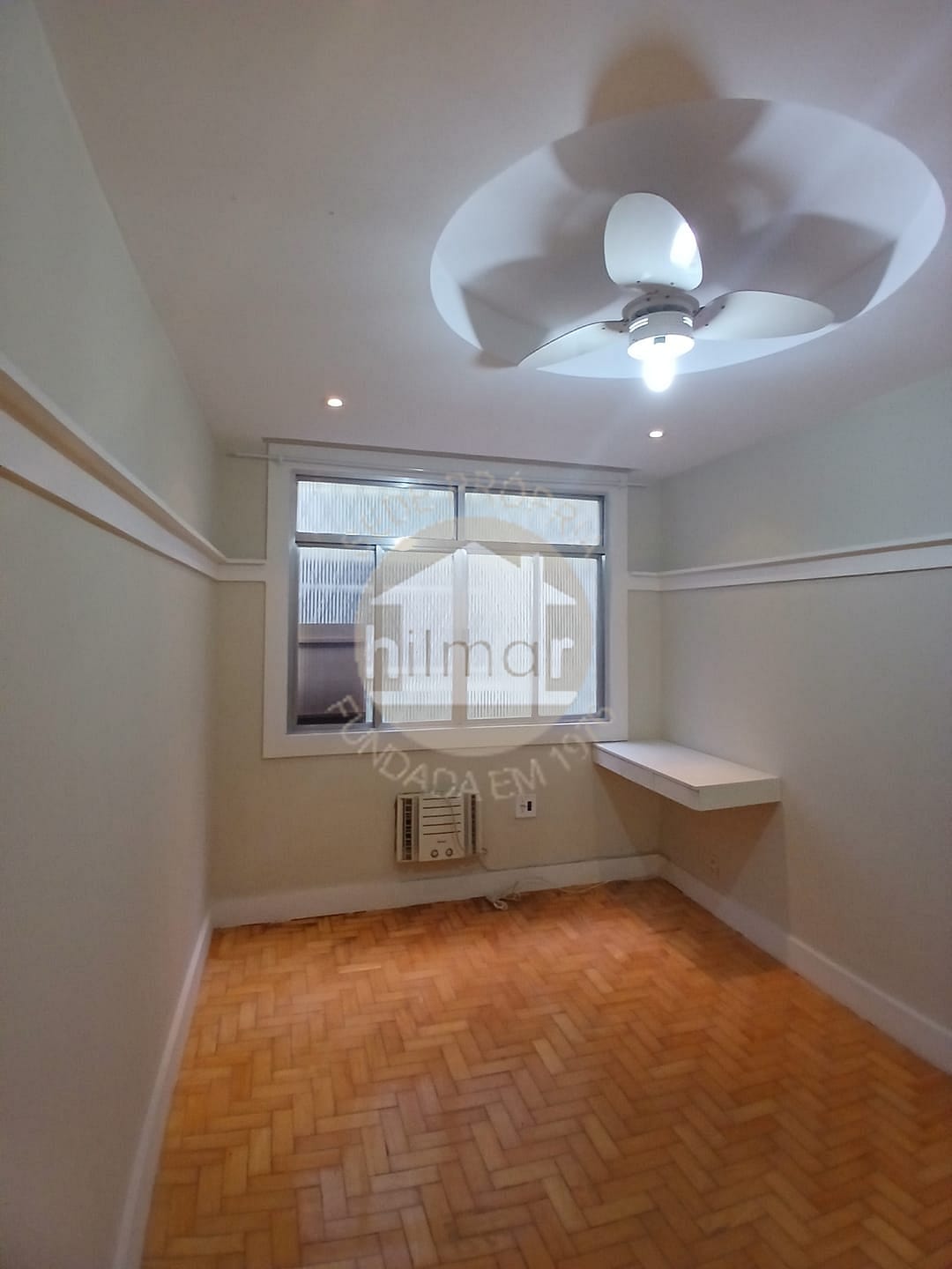 Apartamento para alugar com 2 quartos, 72m² - Foto 15