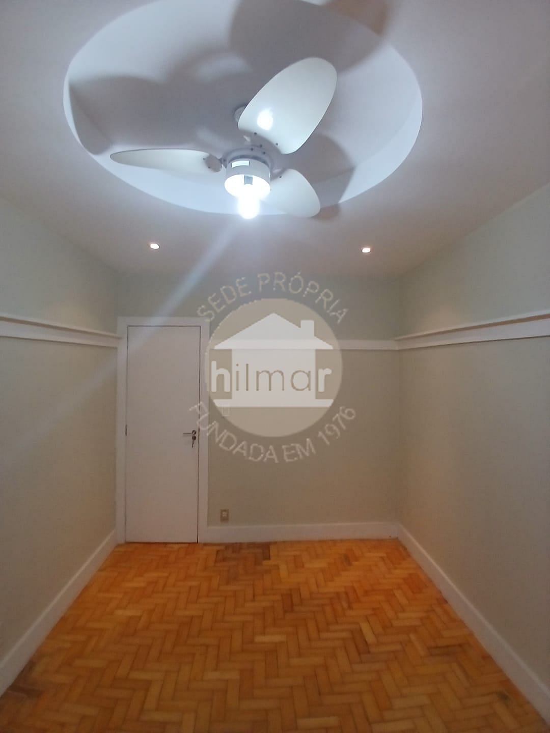 Apartamento para alugar com 2 quartos, 72m² - Foto 16
