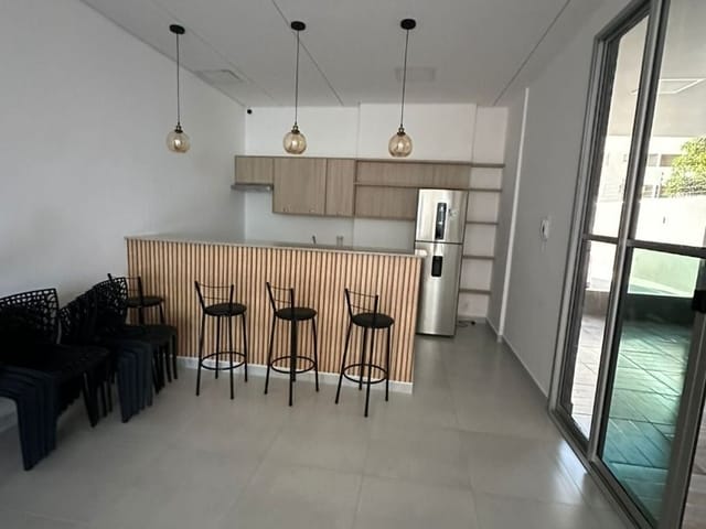 Apartamento 2 quartos e 2 banheiros, à venda, no bairro Jardim Oriente em São José dos Campos
