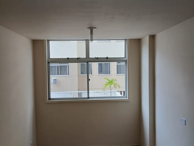 Foto do Apartamento - COND. RESIDENCIAL VICENTE DE CARVALHO - ÓTIMO APARTAMENTO PARA LOCAÇÃO COM 2 QUARTOS, BANHEIRO, COZINHA, BANHEIRO, SALA, ÁREA, COM TOTAL INFRAESTRUTURA. | Hilmar