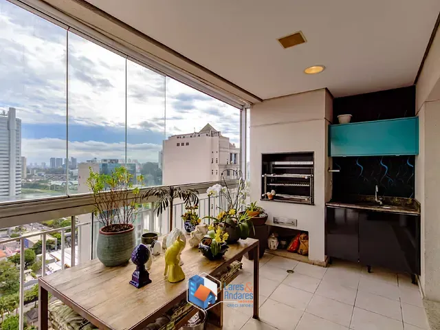 Apartamento com 145m² 2 quartos e 3 banheiros, à venda, no bairro Brooklin Paulista em São Paulo