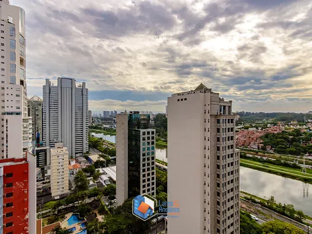 Apartamento com 145m² 2 quartos e 3 banheiros, à venda, no bairro Brooklin Paulista em São Paulo
