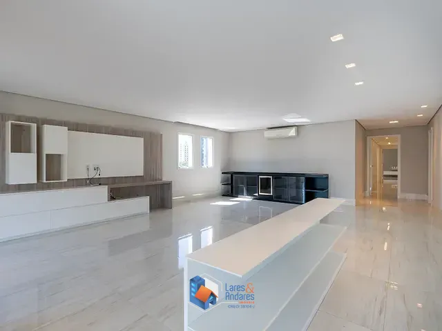 Apartamento com 392m² 4 quartos e 5 banheiros, à venda, no bairro Vila Suzana em São Paulo