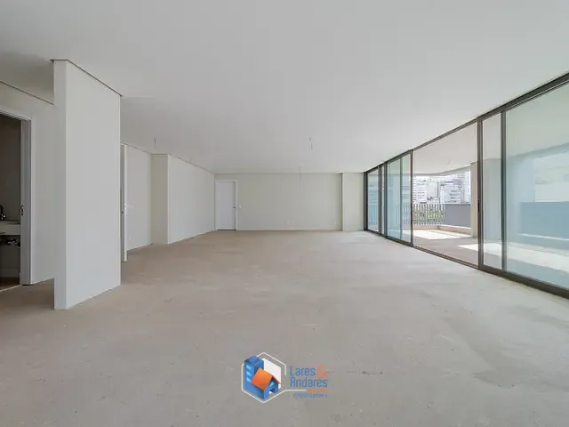 Apartamento com 500m² 4 quartos e 6 banheiros, à venda, no bairro Higienópolis em São Paulo