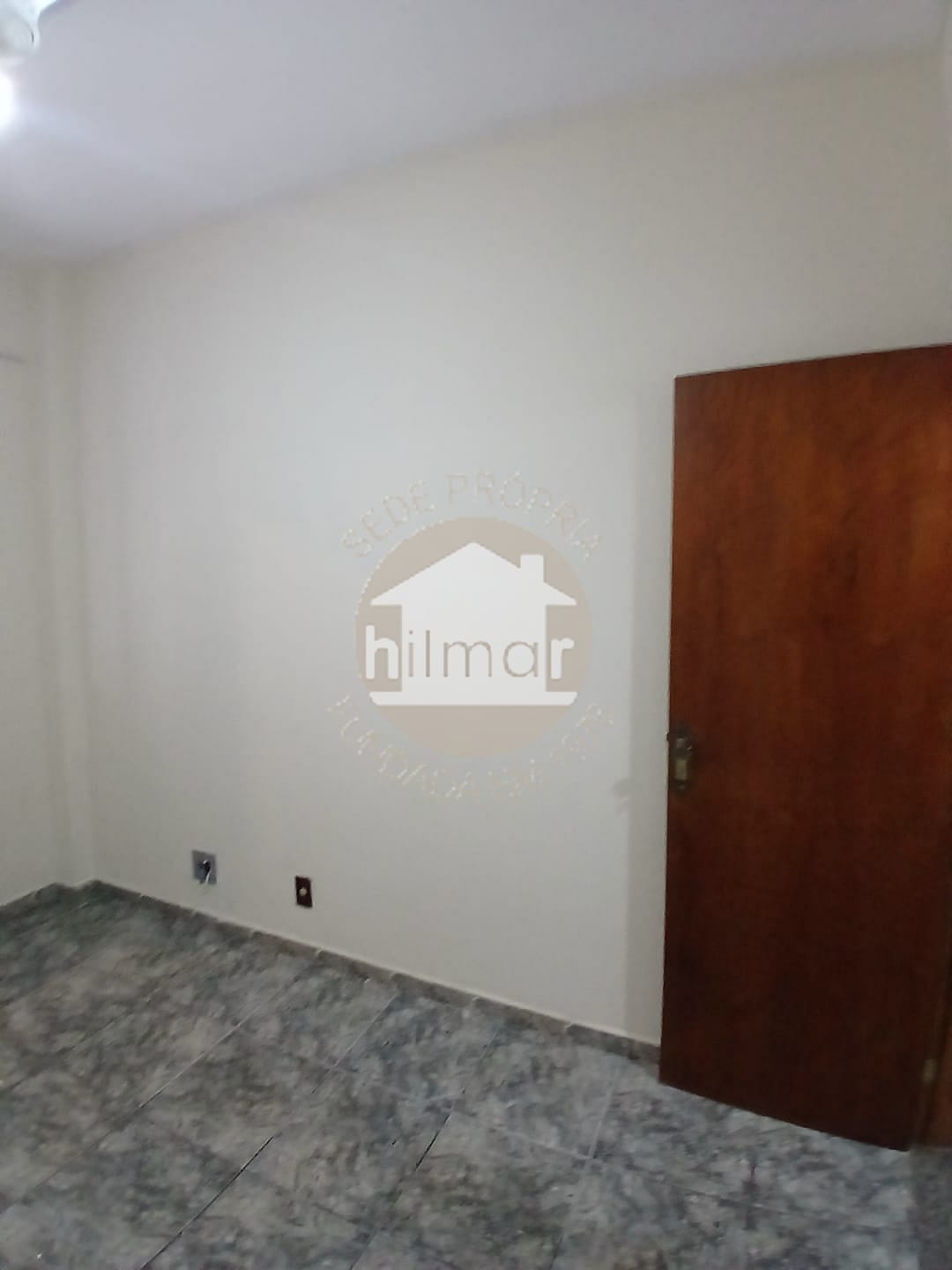 Apartamento para alugar com 2 quartos, 95m² - Foto 8