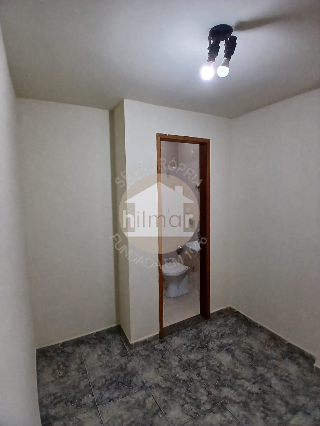 Apartamento para alugar com 2 quartos, 95m² - Foto 15