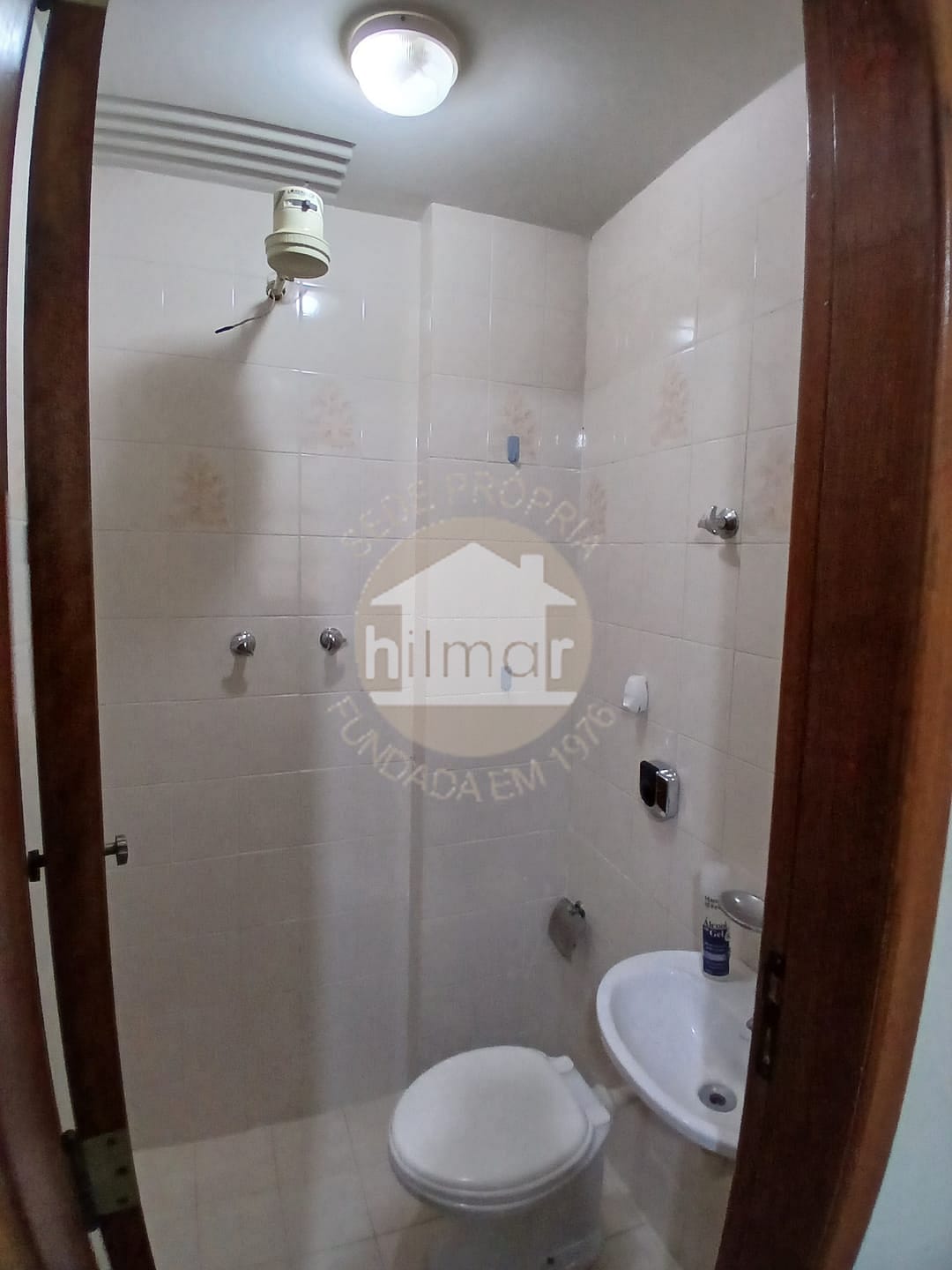 Apartamento para alugar com 2 quartos, 95m² - Foto 16