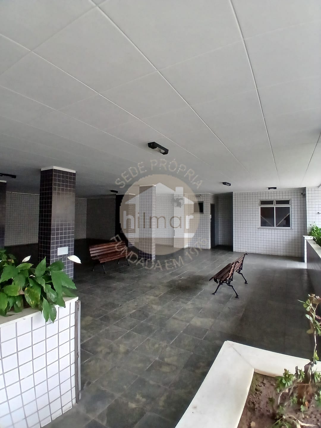 Apartamento para alugar com 2 quartos, 95m² - Foto 30