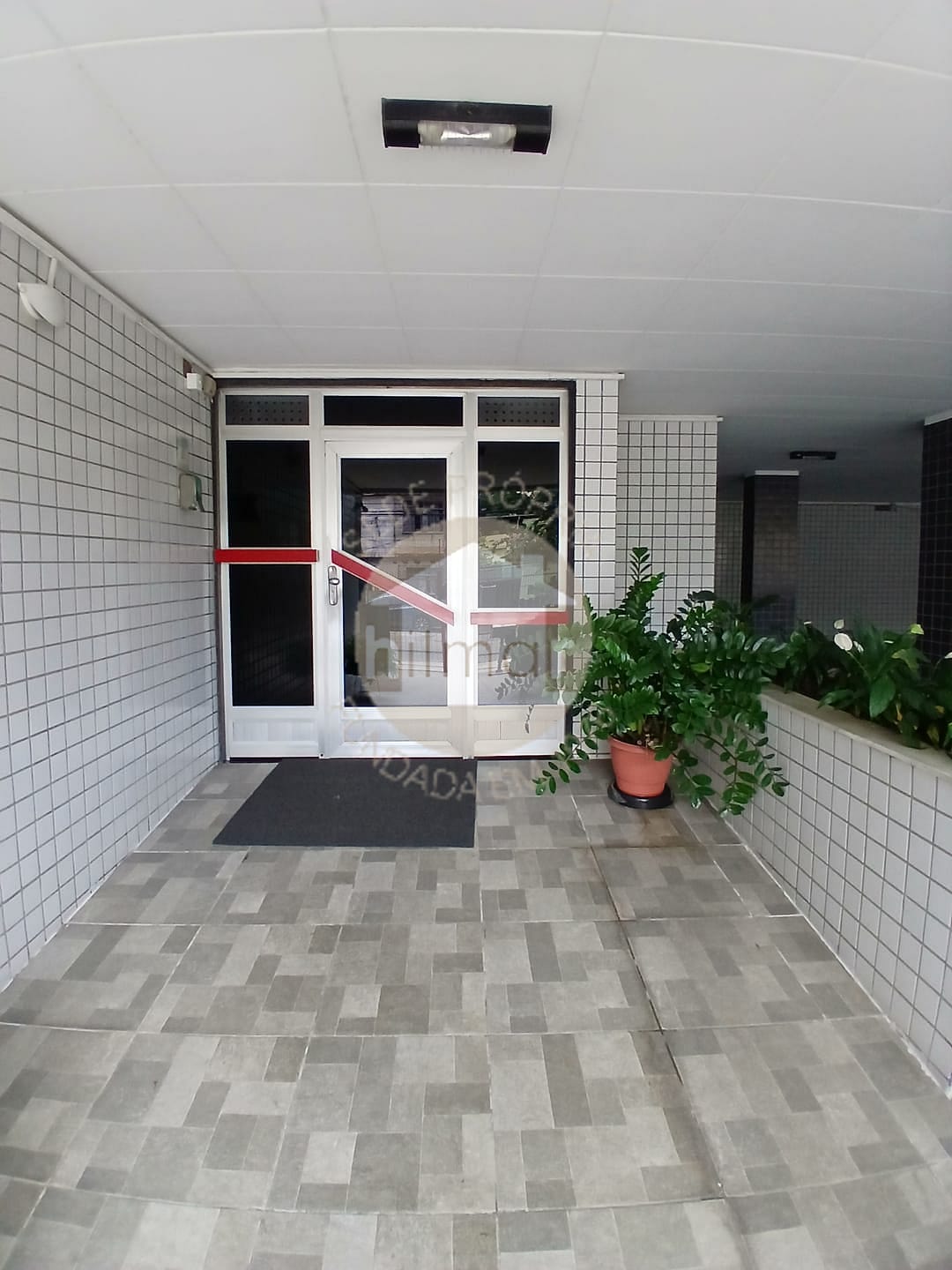 Apartamento para alugar com 2 quartos, 95m² - Foto 31