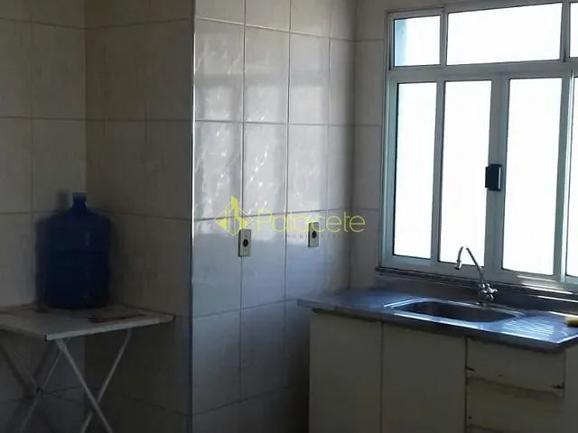 Apartamento à venda, no bairro Chácara Selles em Guaratinguetá