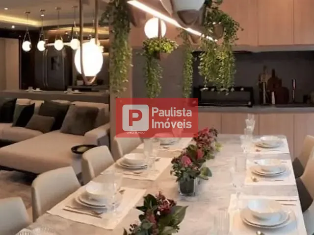 Apartamento com 200m² 3 quartos e 4 banheiros, à venda, no bairro Campo Belo em São Paulo