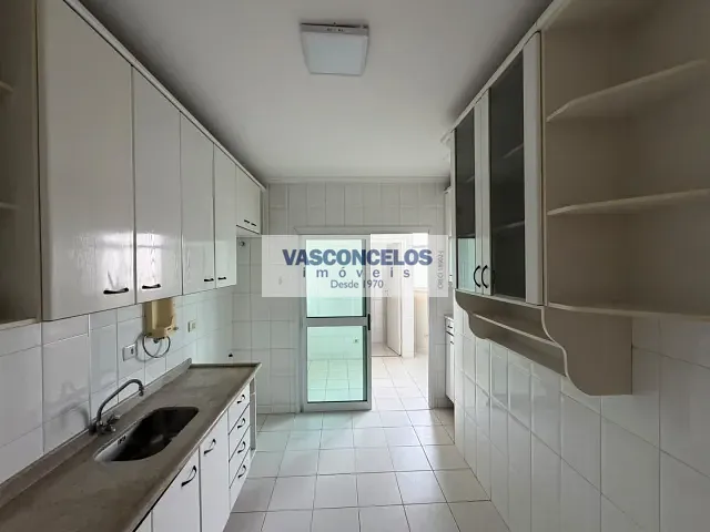 Apartamento 3 quartos e 2 banheiros, para alugar, no bairro Parque Residencial Aquarius em São José dos Campos