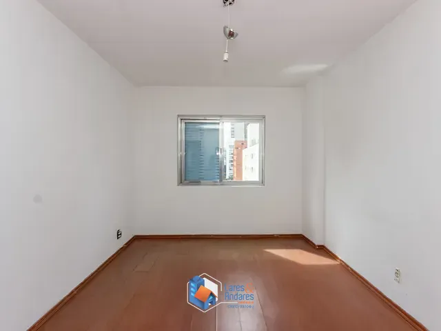 Apartamento com 760m² 2 quartos e 2 banheiros, à venda, no bairro Vila Uberabinha em São Paulo